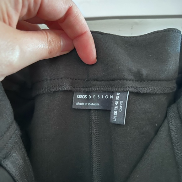 NWT ASOS Curve wide leg pants - Picture 3 of 5